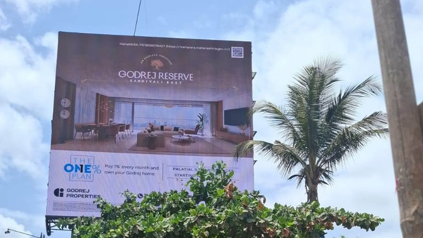 Hoarding at Borivali East, Mumbai — 30x20 ft non-lit outdoor advertising