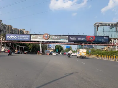 Metro Pillar at Pitampura, Delhi — outdoor advertising