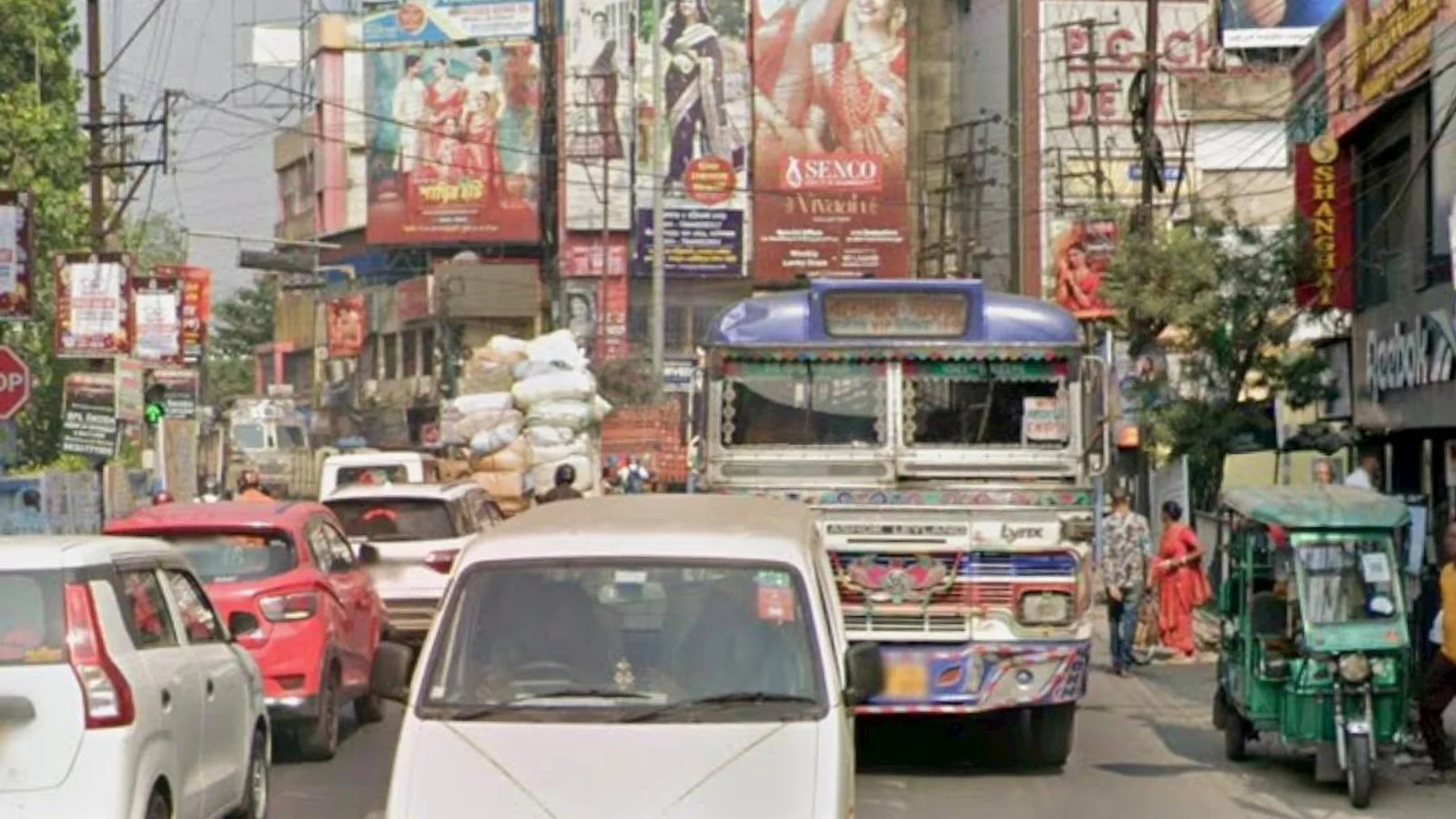 Hoarding at Park Street area, Kolkata — 30x45 ft front-lit outdoor advertising