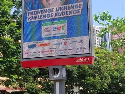 Bus Queue Shelter at Bus Shelter - Worli Mumbai, 98160, Mumbai — outdoor advertising