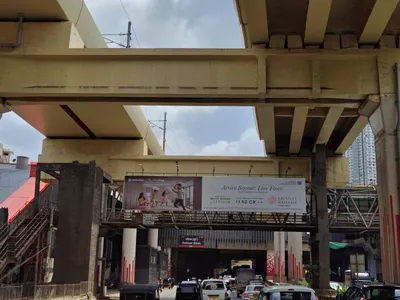 Bus Queue Shelter at Bus Shelter - Colaba Mumbai, 98179, Mumbai — outdoor advertising