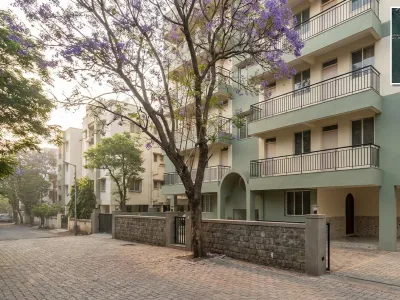 Apartment_society at EDEN TOLLY SIGNATURE, Kolkata — outdoor advertising