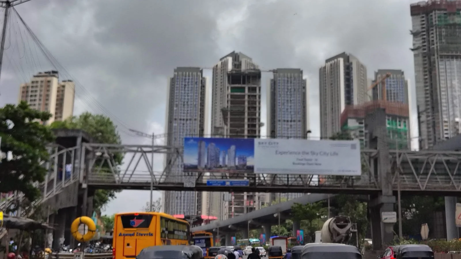 Hoarding at Sion, Mumbai — 40x20 ft front-lit outdoor advertising