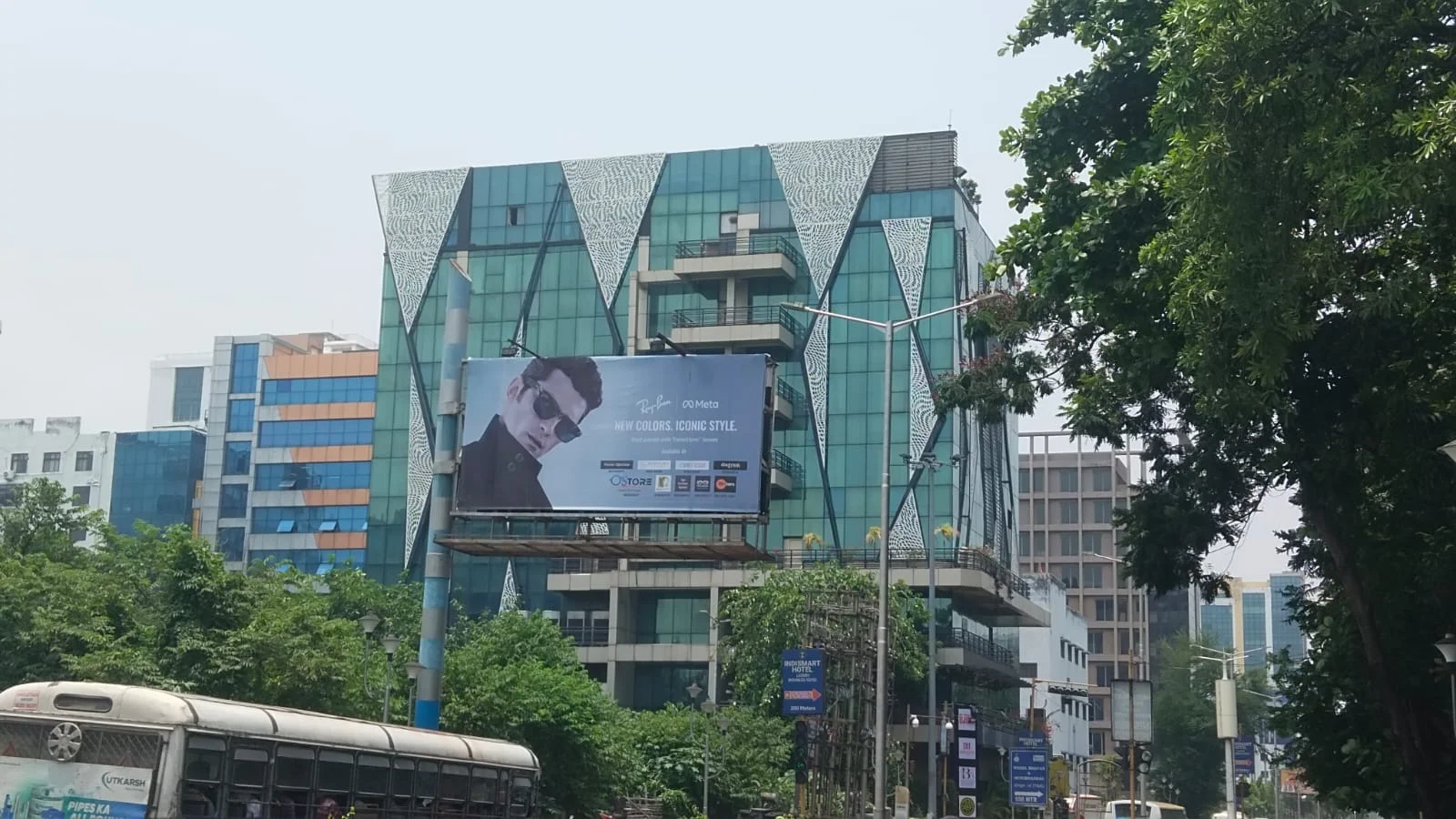 Hoarding at Kalighat, Kolkata — 30x30 ft front-lit outdoor advertising