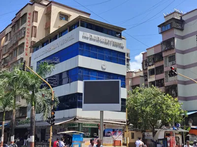 Bus Queue Shelter at Bus Shelter - Andheri West Mumbai, 98036, Mumbai — outdoor advertising