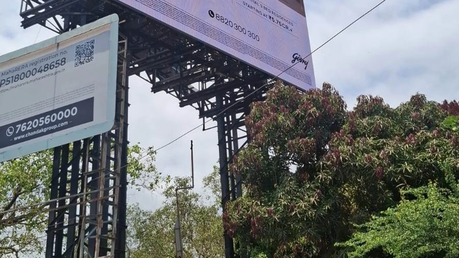 Bus Queue Shelter at Colaba, Mumbai — back-lit outdoor advertising