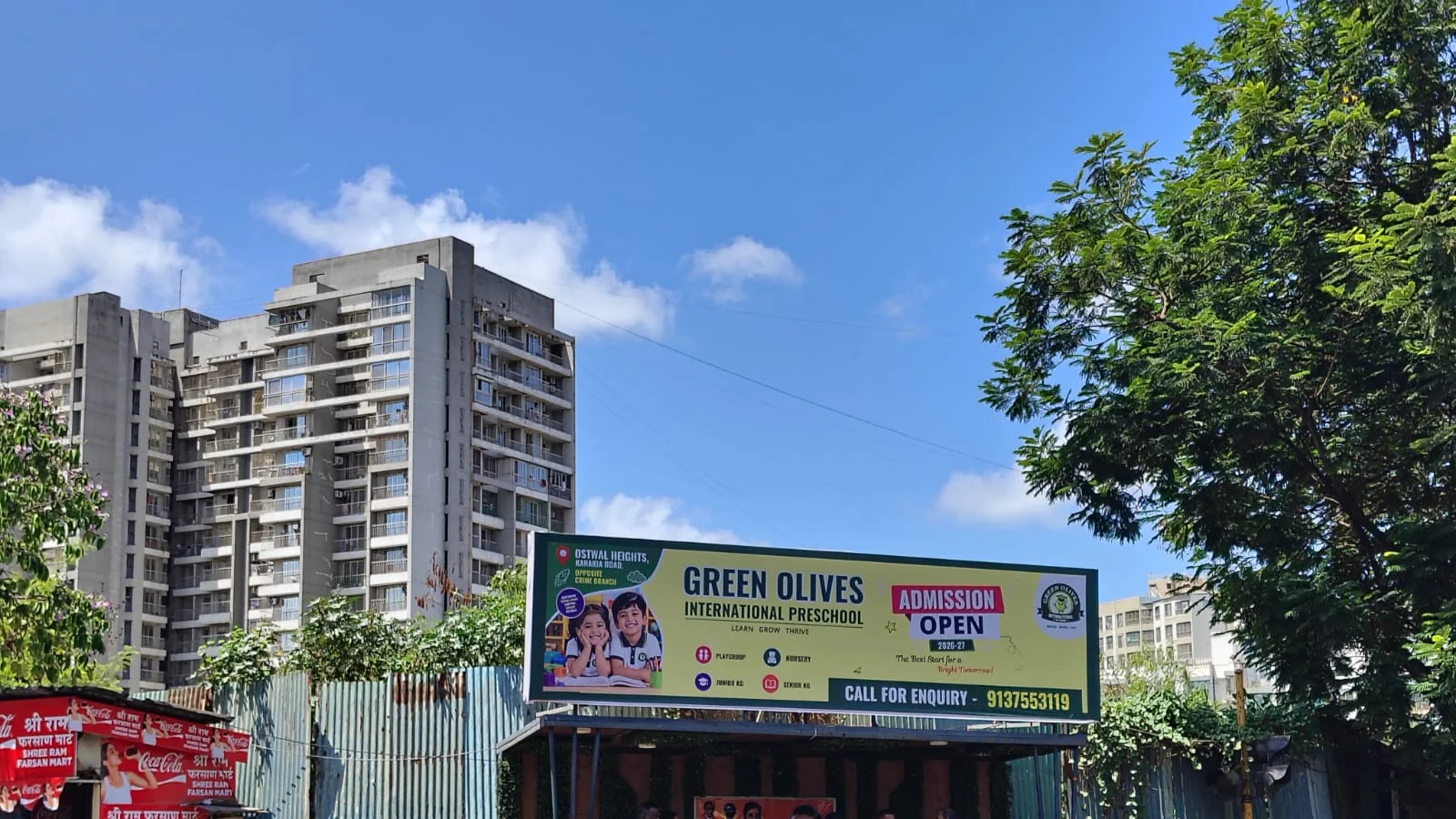 Bus Queue Shelter at Juhu, Mumbai — back-lit outdoor advertising