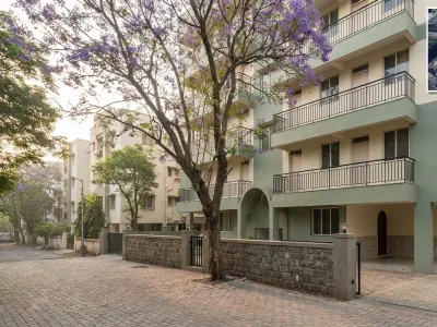 Apartment_society at E V Sapphire CHS, Mumbai — outdoor advertising