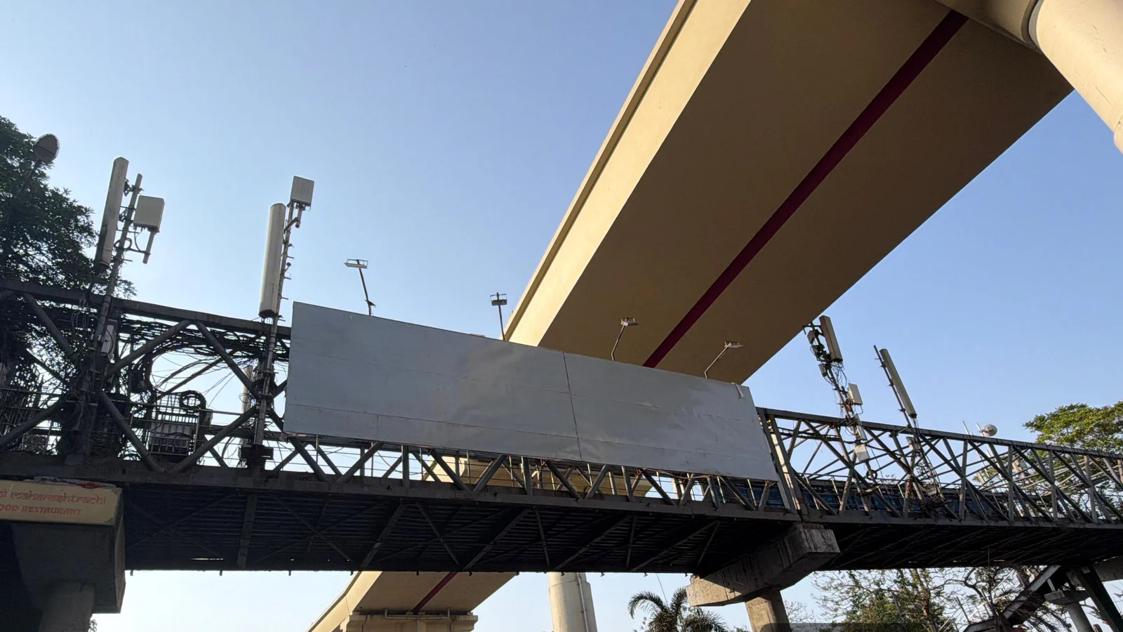 Digital OOH at Santacruz East, Mumbai — digital outdoor advertising