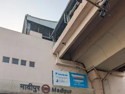 Metro Pillar at Pitampura, Delhi — outdoor advertising