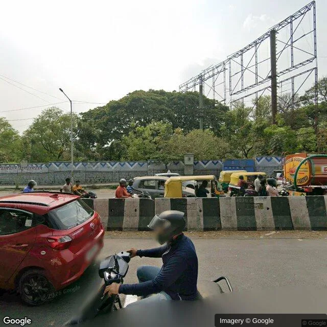 Bus Queue Shelter — Neelasandra, Bangalore — CupShup
