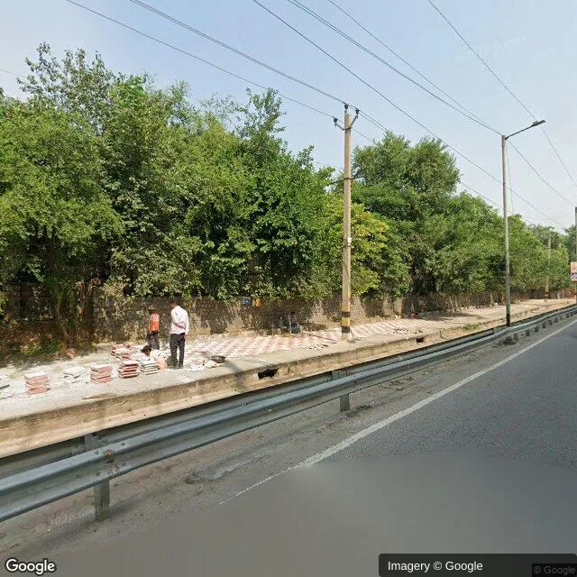 Metro Pillar — Ghitorni, Delhi — CupShup
