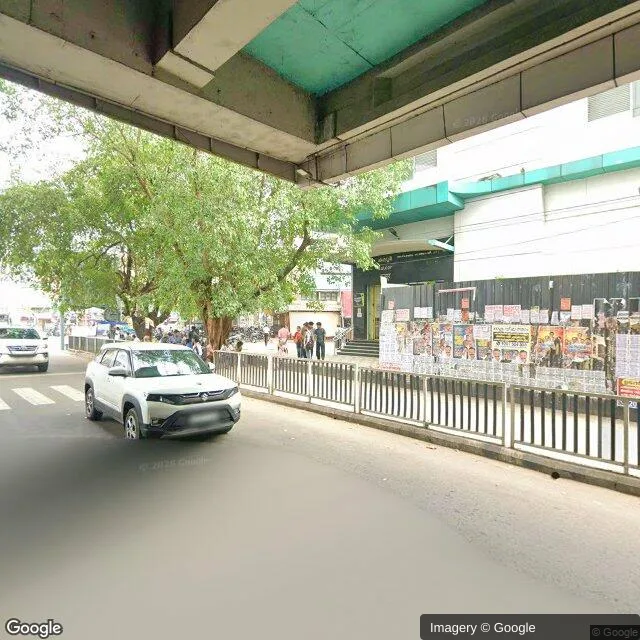 Bus Queue Shelter — Kaloor, Kochi — CupShup