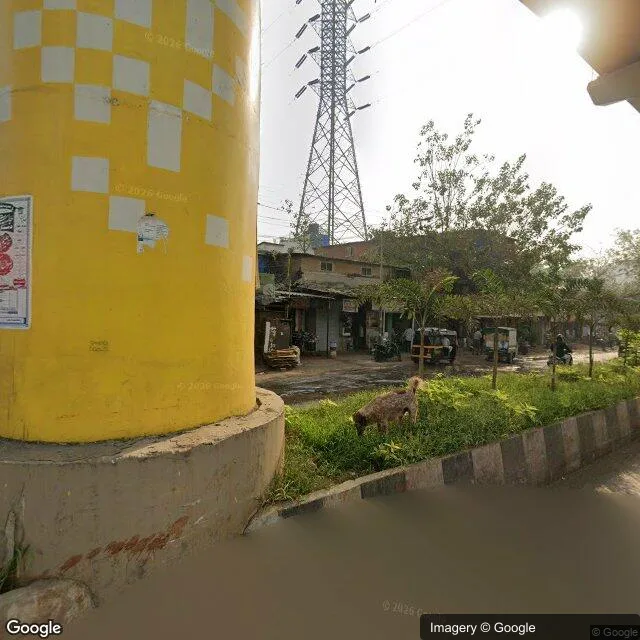 Bus Shelter - Chembur Mumbai, 98763