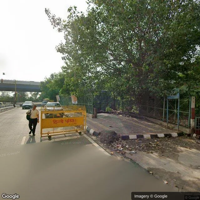 Hoarding - Mayur Vihar New Delhi, 99645