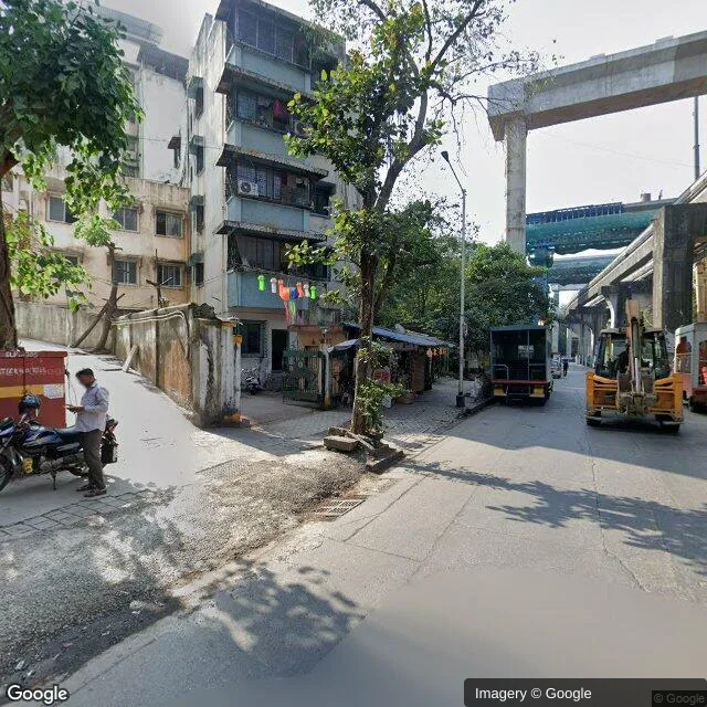 Bus Queue Shelter — Parel, Mumbai — CupShup