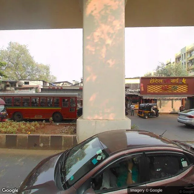 Bus Queue Shelter — Santacruz (West), Mumbai — CupShup