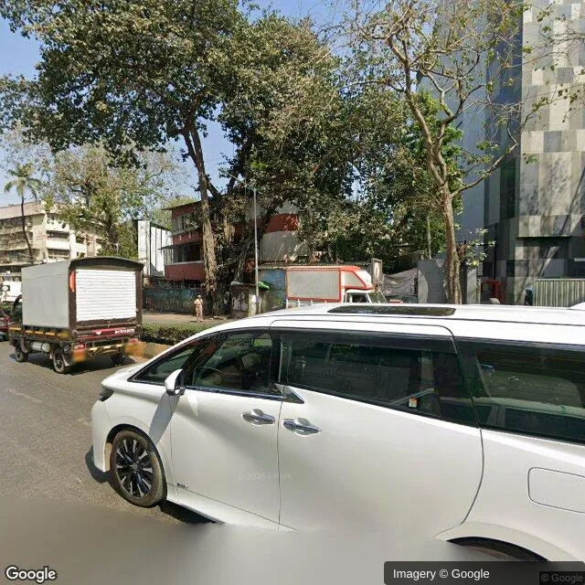 Bus Queue Shelter — Juhu, Mumbai — CupShup