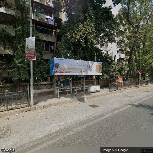 Bus Shelter - Bandra West Mumbai, 102462