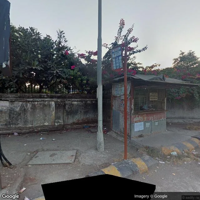 Bus Shelter - Worli Mumbai, 101914