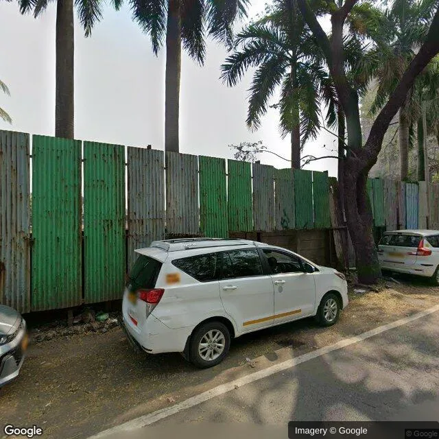 Bus Shelter - Bandra East Mumbai, 98145