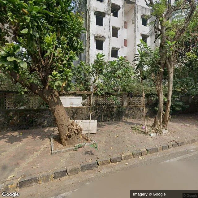 Bus Shelter - Worli Mumbai, 99087