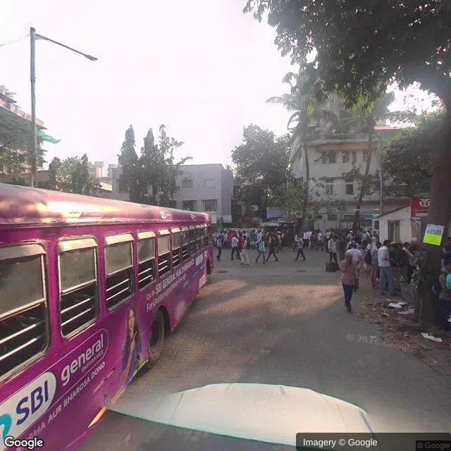 Bus Queue Shelter at Santacruz East, Mumbai — outdoor advertising