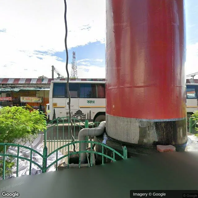 Bus Queue Shelter — Charbagh, Lucknow — CupShup