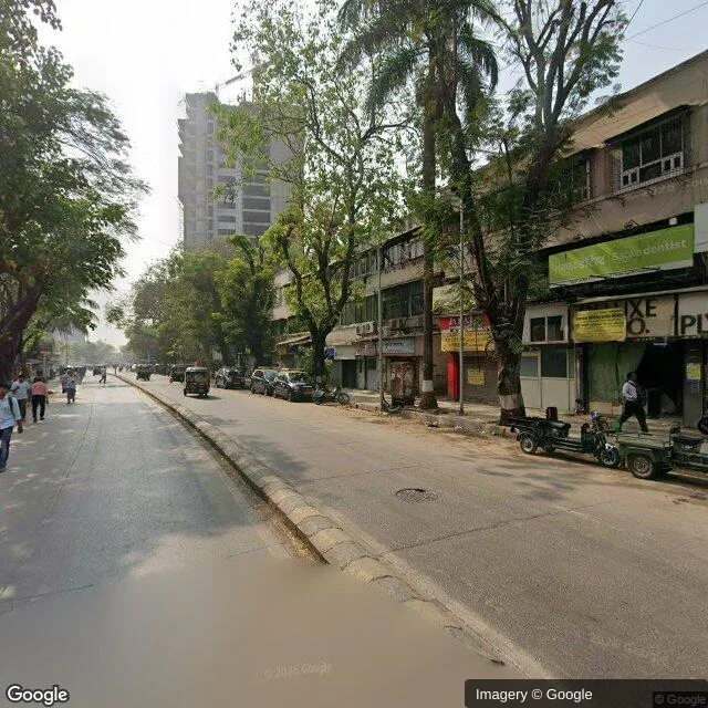 Bus Shelter - Bandra West Mumbai, 102373