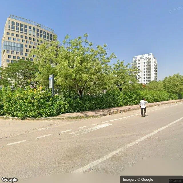Hoarding - Sector 82 Gurugram, 110382