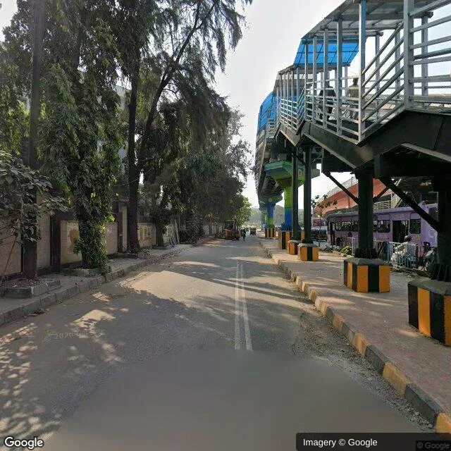 Digital OOH at Bandra East, Mumbai — outdoor advertising