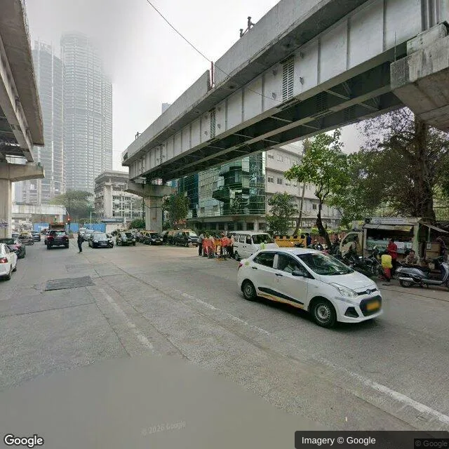 Bus Queue Shelter — Worli, Mumbai — CupShup