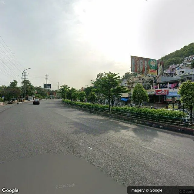 Bus Queue Shelter — Patna — CupShup