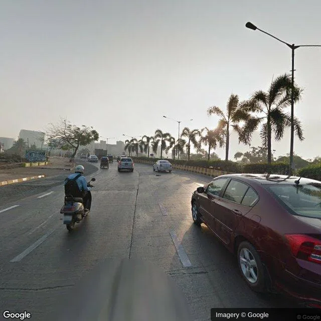 Bus Shelter - Bandra East Mumbai, 103771