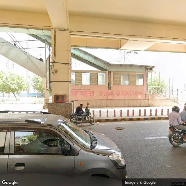 Metro Pillar — Sector 76, Noida — CupShup