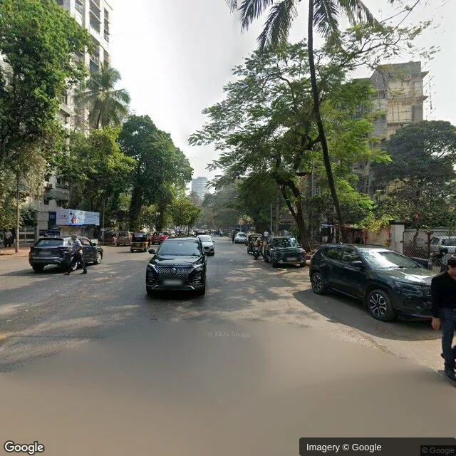 Bus Shelter - Bandra West Mumbai, 102393