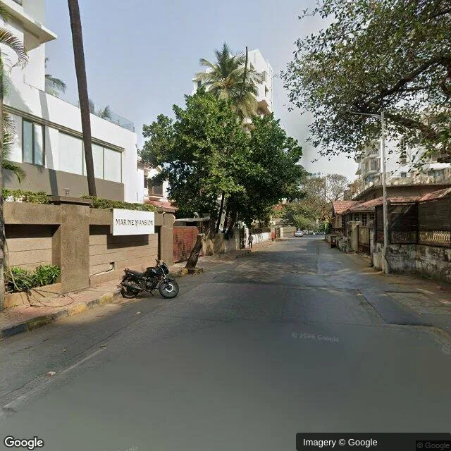 Bus Shelter - Bandra West Mumbai, 98128