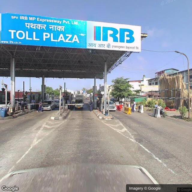 Digital OOH at Varsoli, Lonavala — outdoor advertising
